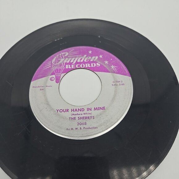 Pop Pop Pop Pie / Your Hand In Mine by The Sherrys 45 RPM Vinyl The Popeye Dance - Picture 4 of 5
